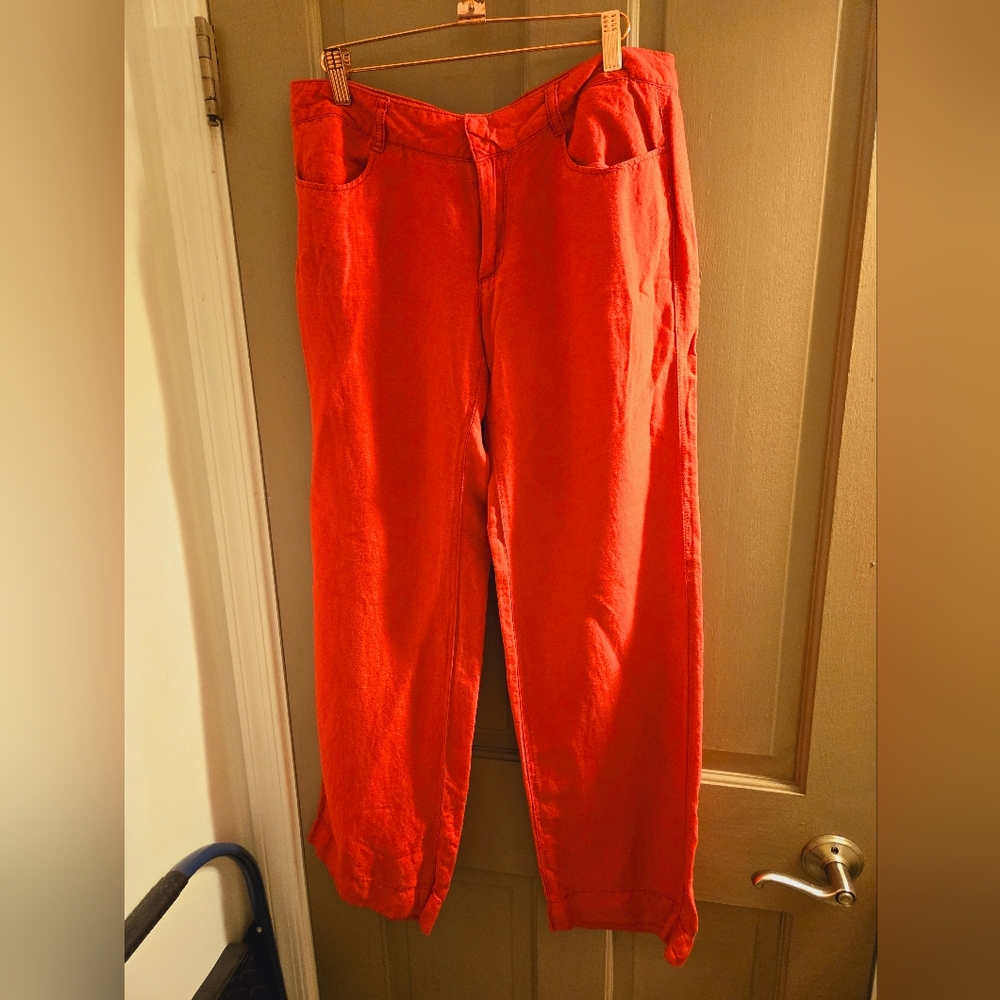 Tommy Hilfiger size 6 Red Linen Pants